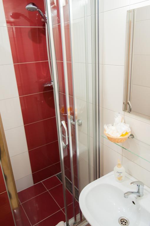 Penzion Pod Brezinou Trencin Ngoại thất bức ảnh