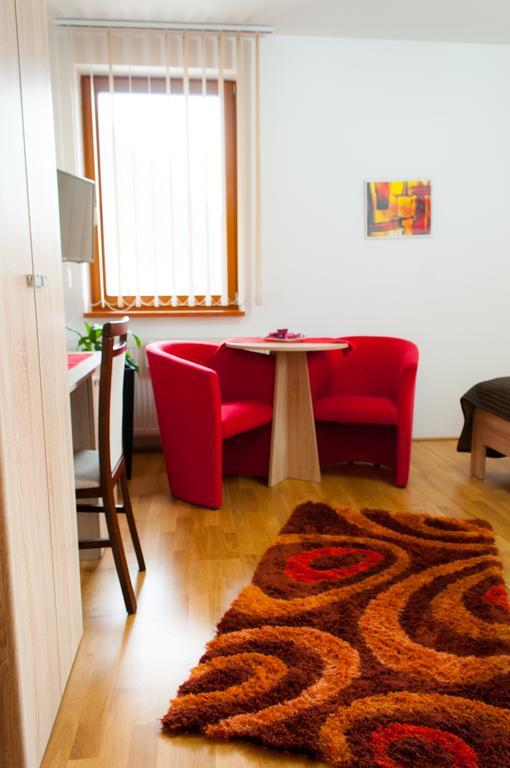 Penzion Pod Brezinou Trencin Ngoại thất bức ảnh